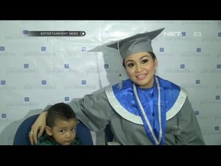 Virnie Ismail menyelesaikan S2 dan diwisuda
