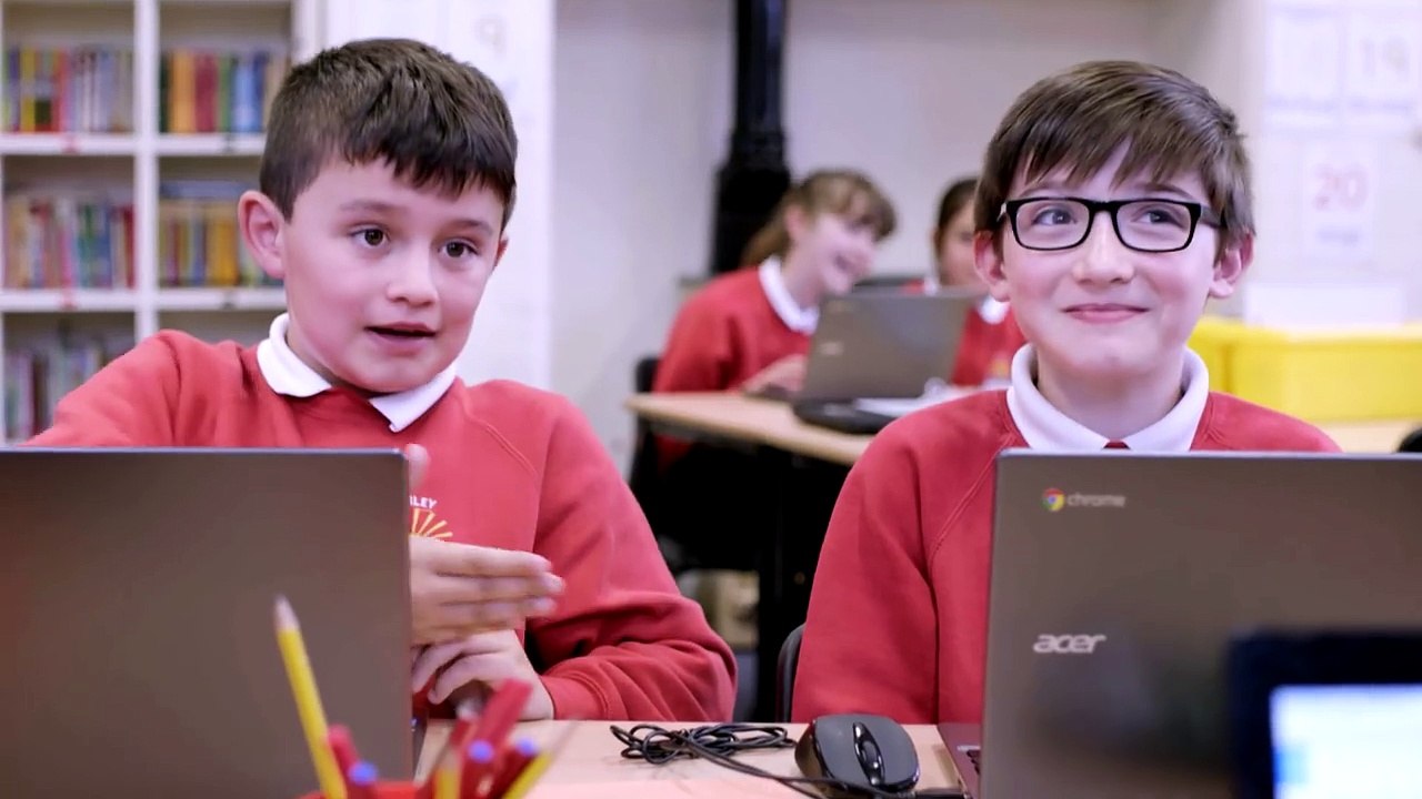 Filey Junior School has gone Google-7UzbiNvs1LU