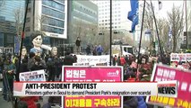 Protesters gather in Seoul to demand President Park's resignation over scandal