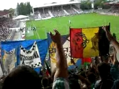 Valenciennes - OM 15/08/2007 ULTRAS ROUEN [2] Aux Armes !