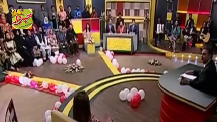 Khabardar with Aftab Iqbal 6 January 2017 Very Funny Clip
