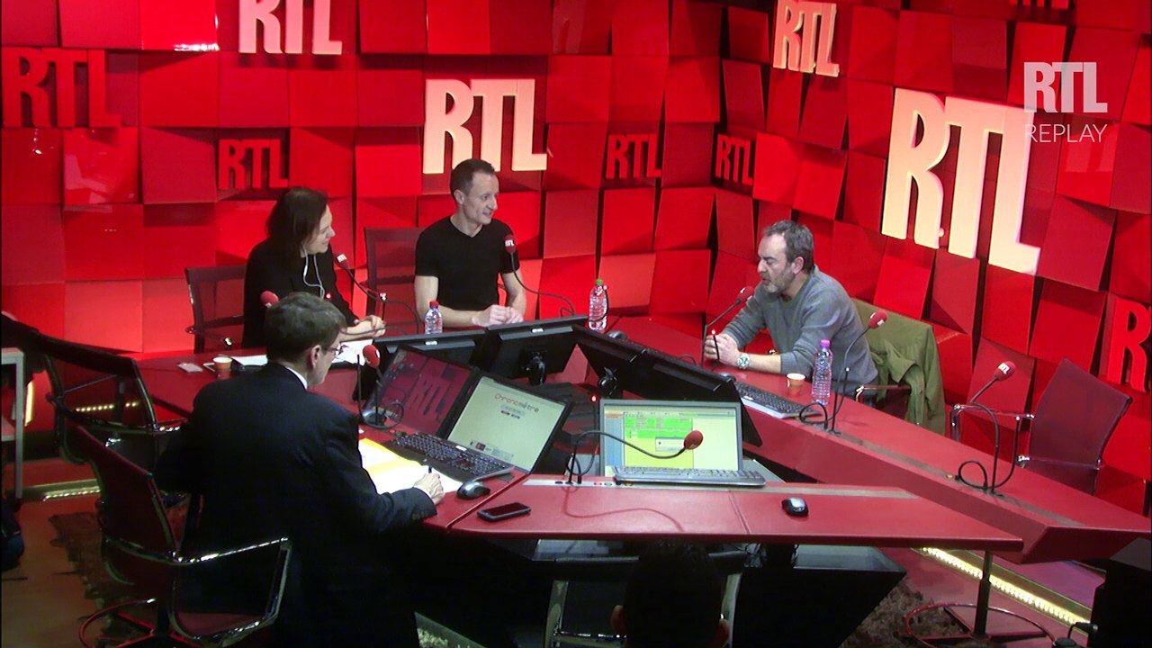 BRUNO SOLO CRITIQUE VIVEMENT LES  CHAINES INFO