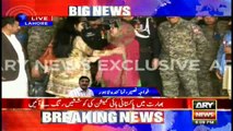 5 Years Old Iftikhar meets his Mother at Wagha Border