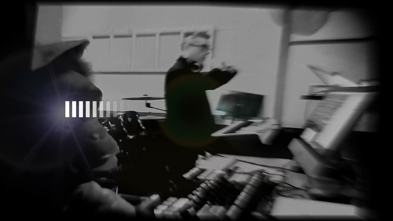 SAME  HEADS (live set 2016)  / Shaved & Wired
