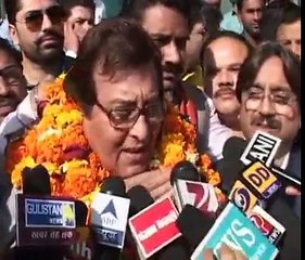 Vinod Khanna Reach Punjab Visit Golden Temple & Start His Election Campaign From Gurdaspur