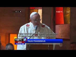 NET12 - Paus Fransiskus membasuh kaki 12 orang jompo dan penyandang disabelitas