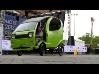 NET JATIM - Mobil Berbahan Bakar dari Udara di Surabaya