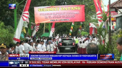 Presiden Jokowi Bagikan KIP ke Ribuan Siswa di Yogyakarta