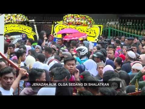 Live Report dari Rumah Duka - Jenazah Alm. Olga sedang dishalatkan