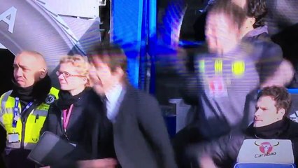 La joie très expressive d'Antonio Conte sur le but d'Eden Hazard !