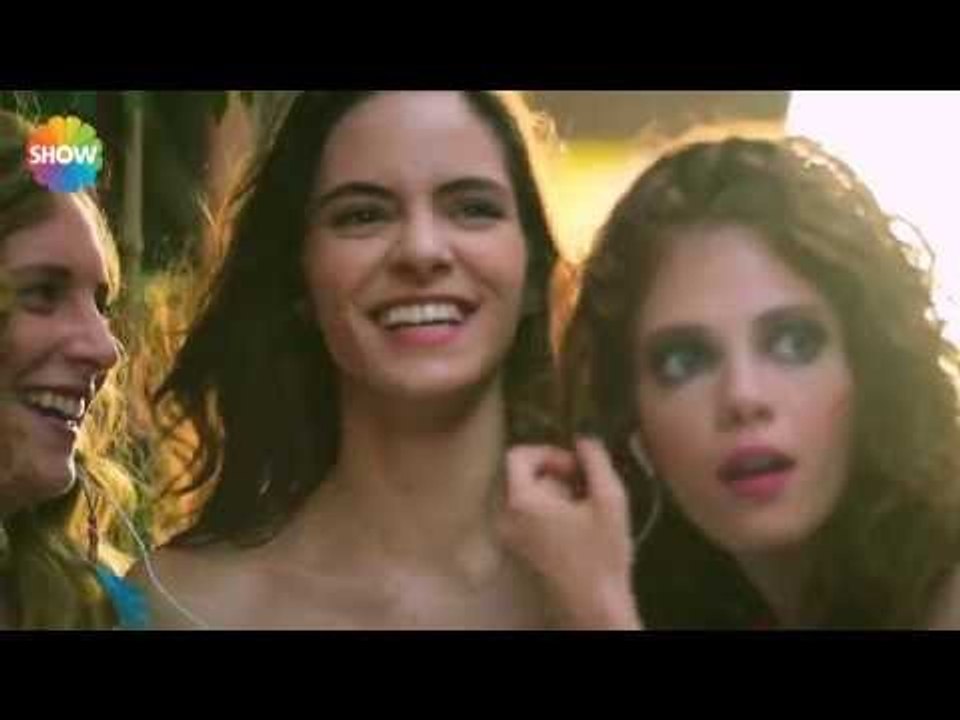 Tüm Zamanların Sevilen Şarkısı "Arkadaş “ Yeniden Dillerde