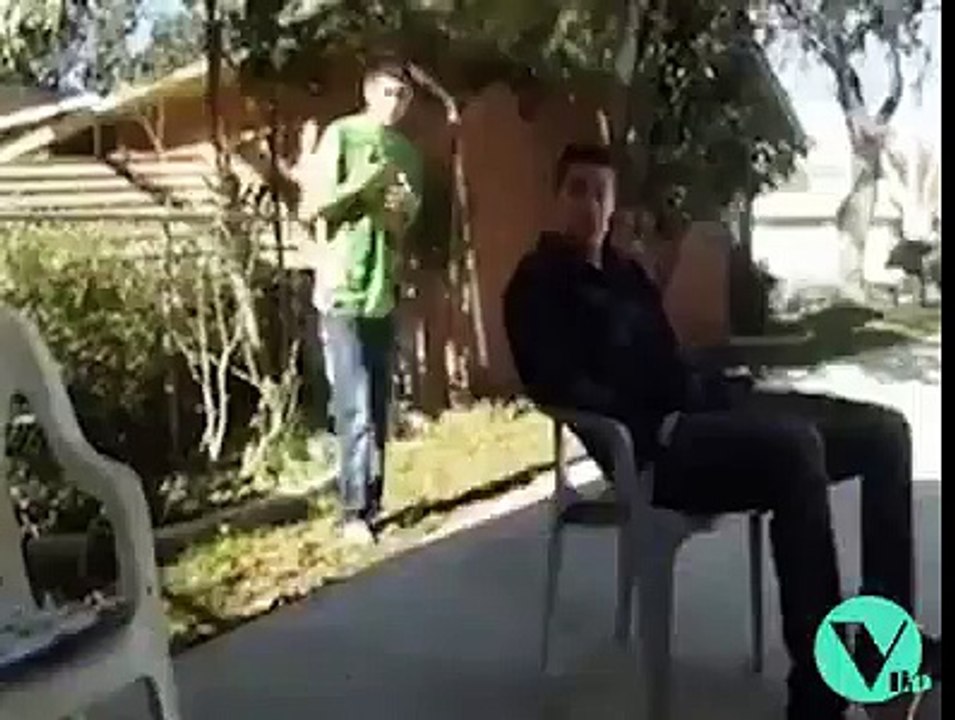 When prank fail : I Can't stop laughing