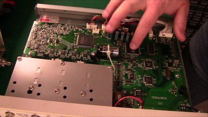 Repair of GW Instek 2104 Oscilloscope - Fault-finding