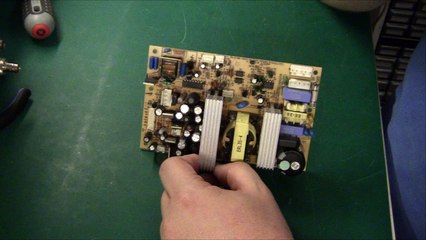 Repair of GW Instek 2104 Oscilloscope - part 2 - Repair of Unit #1