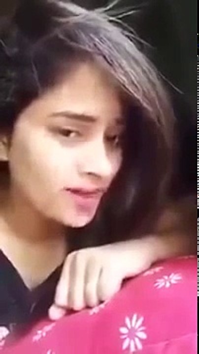 ‫لڑکی کا ٹیلنٹ چیک کریں‬‬ Must Watch