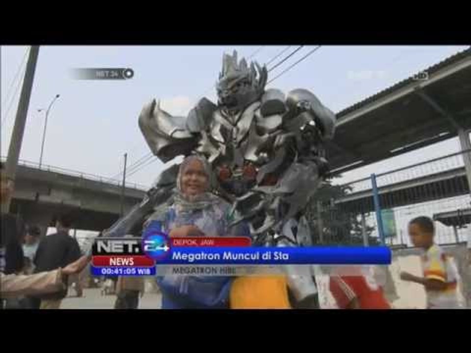 Robot megatron ngamen - NET24