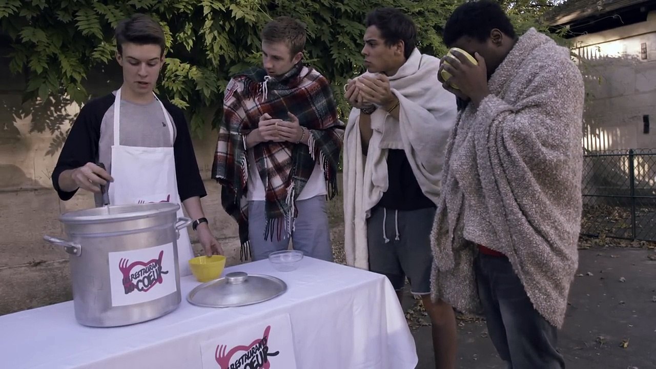 CE MEC... - Au restaurant-6PaFL9aI48Q