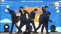 Japanese band World Order woos Taipei fans with robotic dance