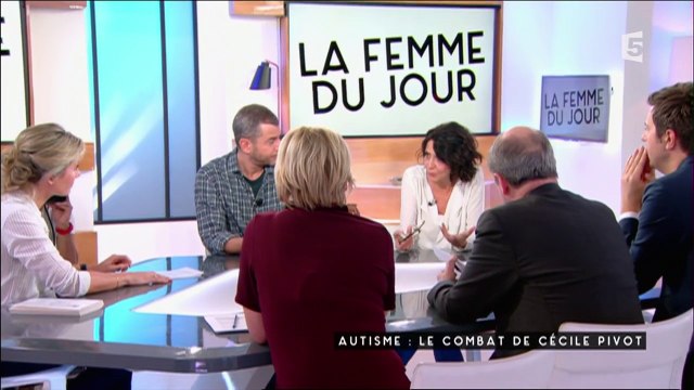 Autisme - Le combat de Cécile Pivot - C à vous - 03_02_2017-lWrOFQj3z4g