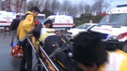 Metrobüs Yolunda Kaza - 2