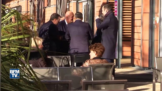 Je vais déjeuner , je travaille : accusés d’emplois fictifs au FN, ils jouent la carte du silence