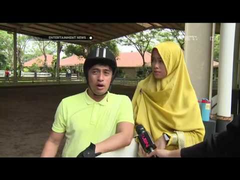 Irfan Hakim Habiskan Akhir Pekan Dengan Berkuda Bersama Keluarga