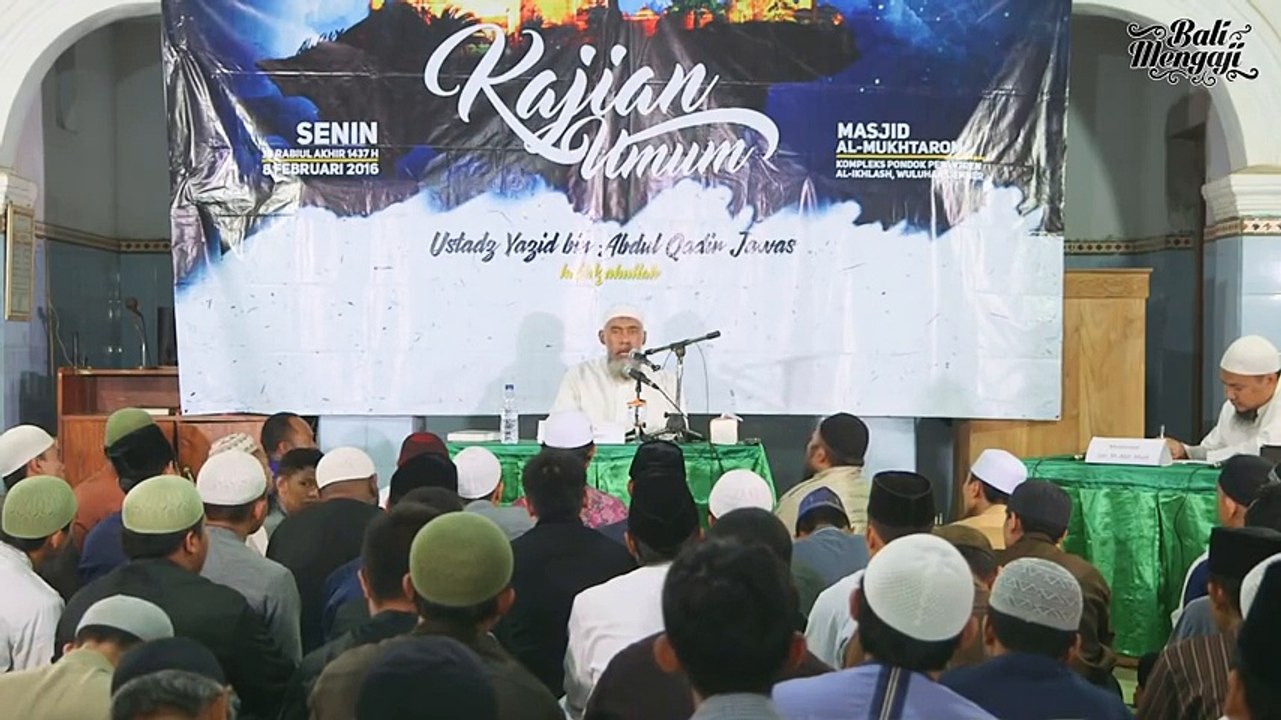 Sunnah & Bid'ah. Tidak mungkin berpegang diatas Sunnah tanpa menjauhkan bidah. Yazid Jawas