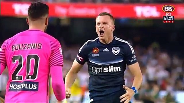 Tim Cahill Red Card in Melbourne Derby before entering pitch _ A-League 2016_17