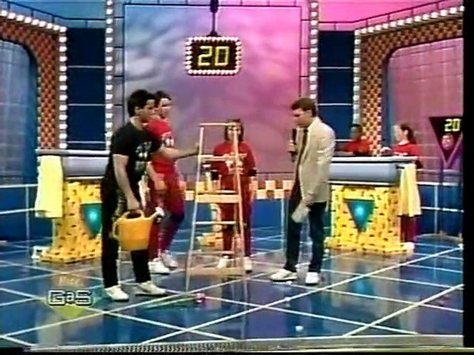 D.Dare (1987) - The Fish Heads vs. The Schizophrenics