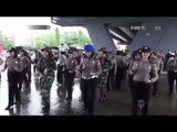 Wanita TNI dan Polwan Berjoget Bersama - NET24