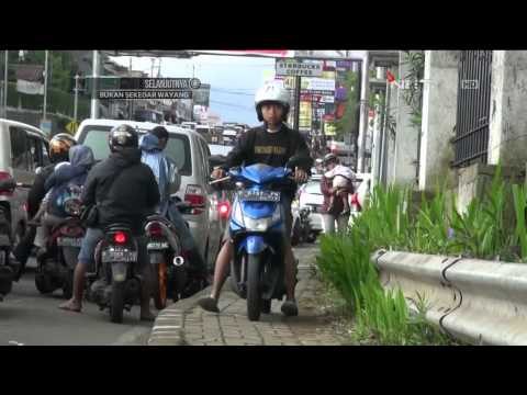 Libur Natal dan Tahun Baru Jalur Puncak Macet Total - NET17