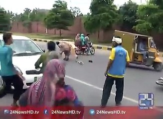 Faisalabad court k bahir shadeed larai