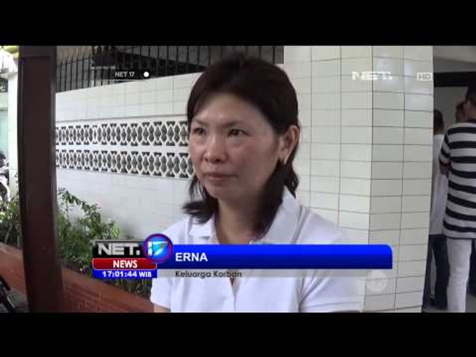 Dua jenazah korban AirAsia QZ8501 warga Surabaya dikremasi korban  AirAsia QZ8501 - NET17