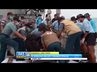 Download Video: Live Surabaya Tim DVI identifikasi 8 jenazah AirAsia QZ 8501 - IMS