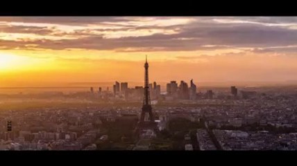 Jeux Olympiques - Paris 2024 et le slogan "Made for Sharing"