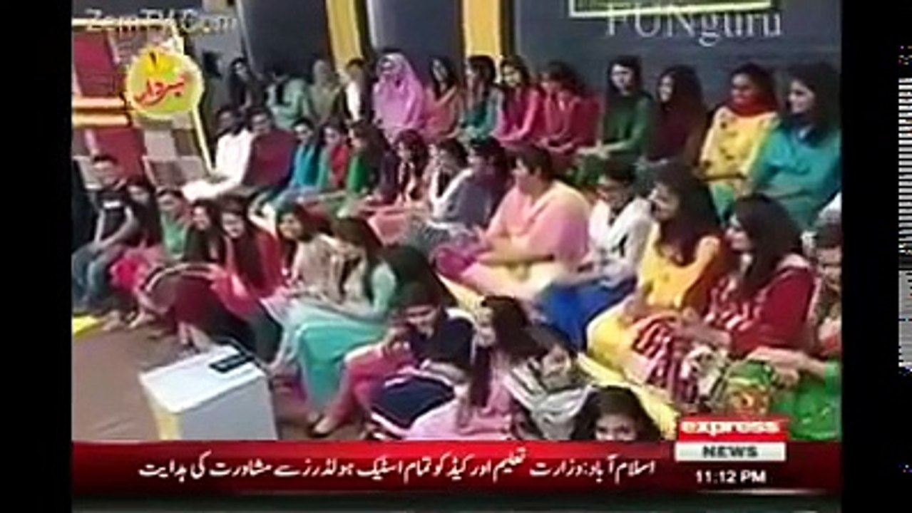 Khabardar with Aftab Iqbal - Nasir Chinyoti As School Master _《Very Funny》__