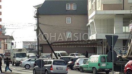 Lipjani ka tri vjet që ka planifikuar rrugë me katër korsi, por s’e ka kryer ende