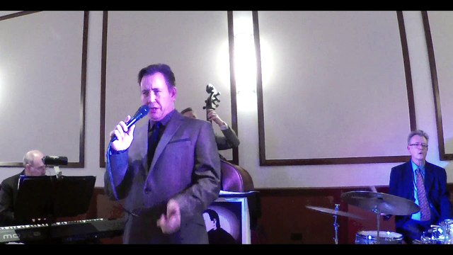 Frank Lamphere sings Just the Way You Look Tonight - Frank Sinatra tribute artist