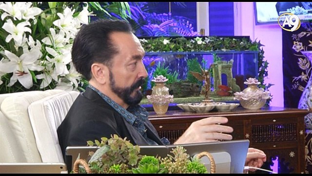 Münafık domuz gibi yaşar ve domuz gibi ölür