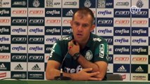 Eduardo Baptista comenta busca por 9 e nega necessidade de reforços no Palmeiras