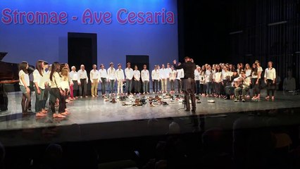 Stromae, Ave Cesaria - Semaine de la Voix 2016, direction Jean-Michel Fournereau-Odw5BZhl4to