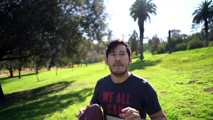 Markiplier Footballs the Super Bowl-fZoBA9xjJew