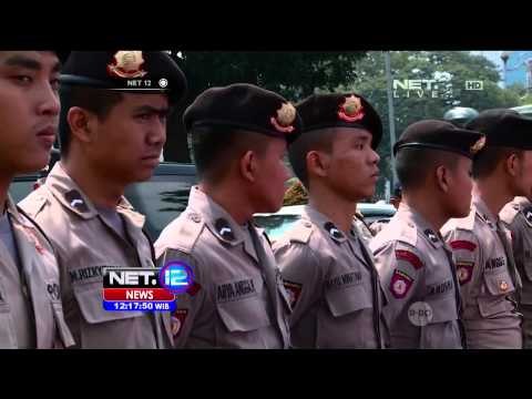 Live Report Demo Mahasiswa Terhadap Kinerja Jokowi JK di Monas - NET12
