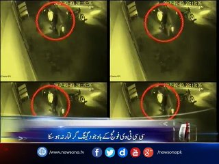 Two criminals on run after three muggings in 2 minutes in Lahore