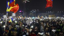 Nem tágítanak a tüntetők Romániában, a kormány lemondását követelik
