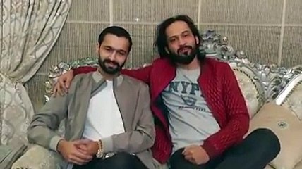 Waqar Zaka And Junaid Talks With Each Other...