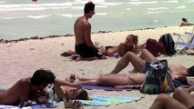 How To Pick Up Girls on the Beach! - Picking up SEXY Girls - Funny Prank 2016