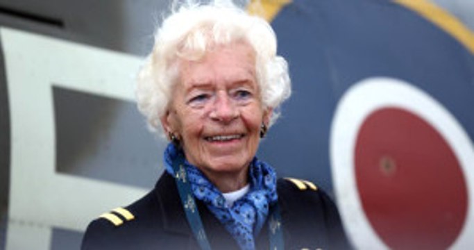 II. Dünya Savaşı Pilotu 100 Yaşında Savaş Uçağıyla Uçtu