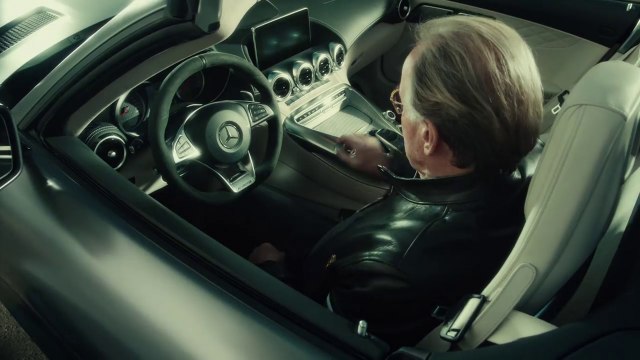 Parodie d'Easy Driver par Mercedes - Pub Super Bowl 2017