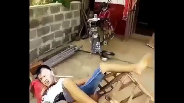 ЭТО ВИДЕО РАССМЕШИЛО ВЕСЬ МИР